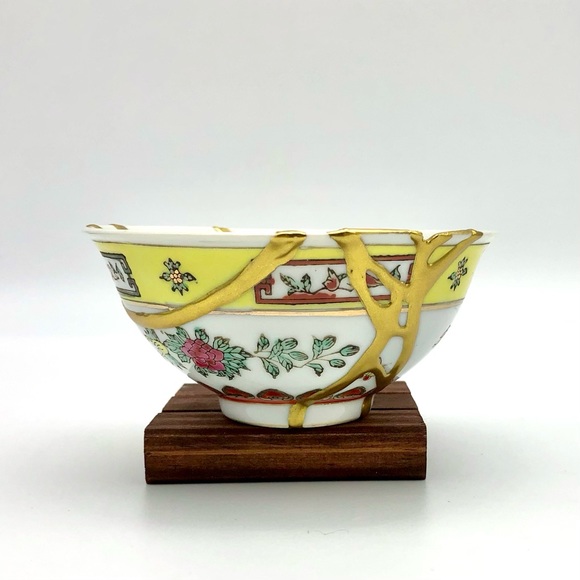 Kintsugi Bowl Chinese Jingdezen Floral Gold Crack Japanese Personal Growth Gift - Picture 5 of 17